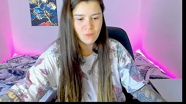 AmellyMilly online show from November 3, 11:15 pm