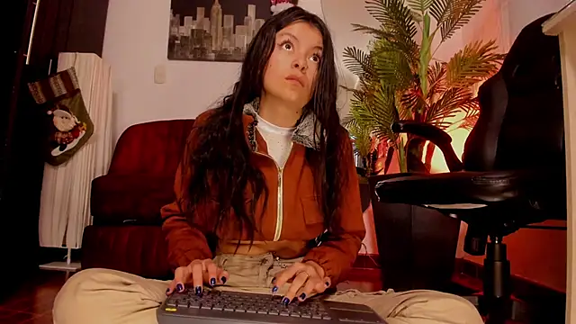 Meghan320 online show from January 6, 2:58 pm