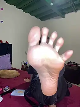 Meghan320 online show from March 6, 12:32 am