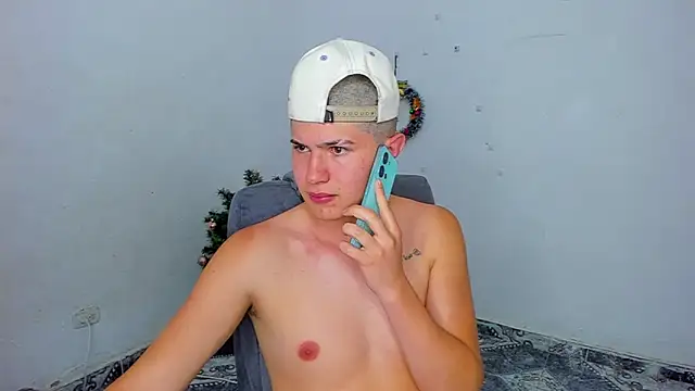 patrik 027 online show from December 30, 7:21 pm