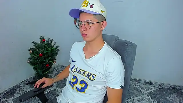 patrik 027 online show from January 5, 7:28 pm