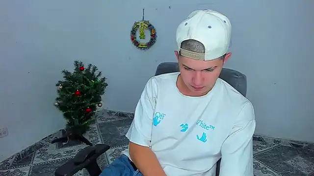 patrik 027 online show from January 6, 9:54 pm