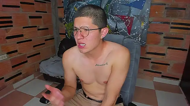 patrik 027 online show from February 20, 5:29 pm