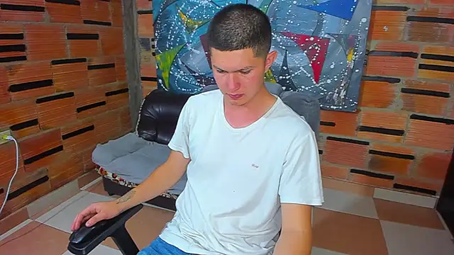 patrik 027 online show from February 28, 7:46 pm