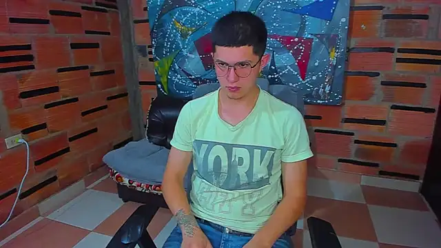 patrik 027 online show from March 21, 9:45 pm