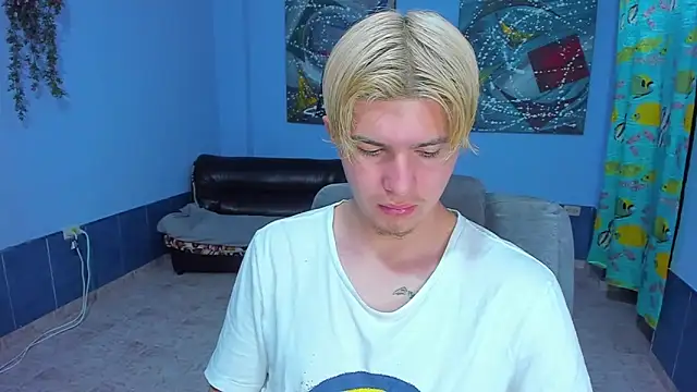 patrik 027 online show from October 17, 5:26 pm