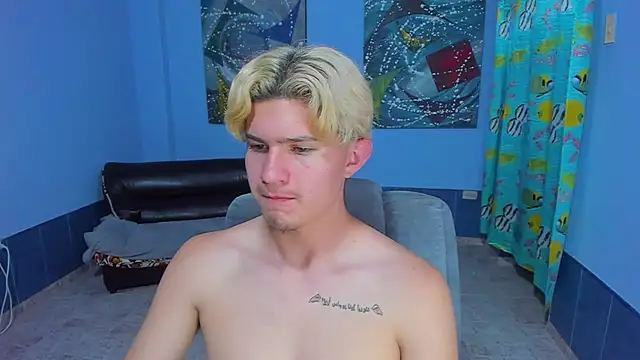 patrik 027 online show from November 7, 8:53 pm