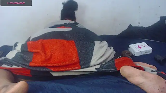 Snapshot of Sexy_night_bm chatting on October 26, 6:36 pm Sexy night bm online show from October 26, 6:36 pm