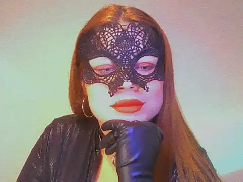 Snapshot of DommeniqueLacan chatting on March 2, 9:32 pm DommeniqueLacan online show from March 2, 9:32 pm