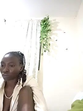 Snapshot of Ranny18l chatting on February 12, 8:07 pm Ranny18l online show from February 12, 8:07 pm