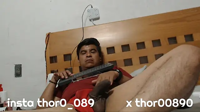 thor000089 online show from April 28, 4:28 am