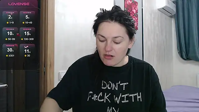 Stacy Davice online show from October 18, 5:14 pm