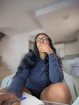 Snapshot of sha_squirt chatting on October 7, 7:38 am sha squirt online show from October 7, 7:38 am