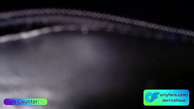 Snapshot of DerrickHose chatting on November 17, 6:14 pm DerrickHose online show from November 17, 6:14 pm