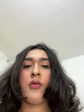 MiahWindsor online show from March 16, 5:17 pm