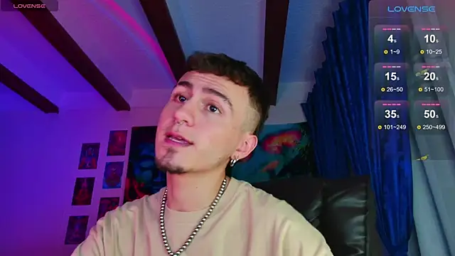 Snapshot of dimitri-bilak chatting on January 21, 11:34 pm dimitri-bilak online show from January 21, 11:34 pm