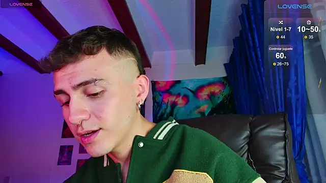 Snapshot of dimitri-bilak chatting on March 8, 2:34 am dimitri-bilak online show from March 8, 2:34 am