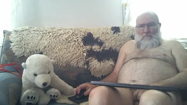 SexySantaC online show from January 10, 9:00 am