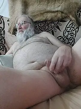 SexySantaC online show from February 5, 7:35 am