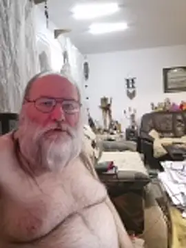 SexySantaC online show from March 31, 8:42 pm
