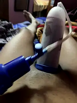 Sexyslimguyy online show from November 7, 12:27 pm