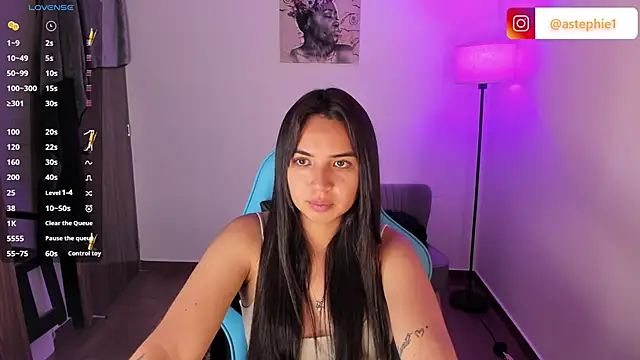 Miss Nicole online show from March 15, 1:11 am