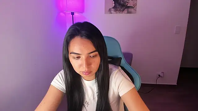 Miss Nicole online show from April 5, 1:14 am