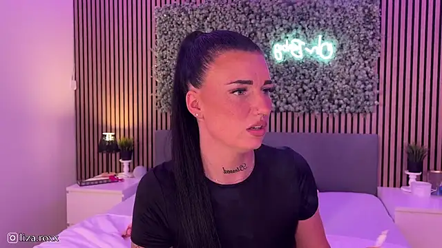 LizaRoxx online show from September 13, 9:47 pm