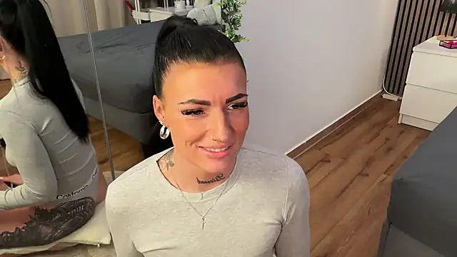 LizaRoxx online show from November 11, 8:53 pm