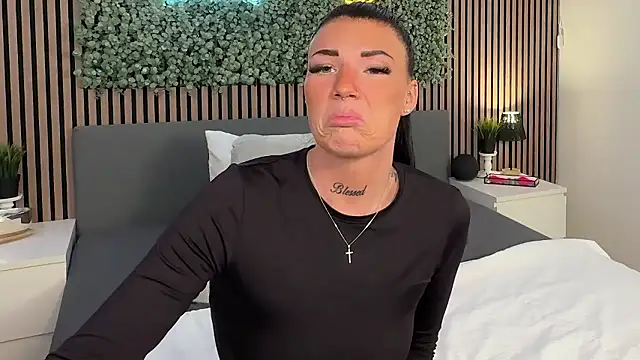 LizaRoxx online show from January 6, 9:50 pm