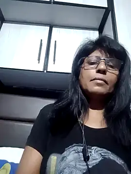 Snapshot of MsAttitude chatting on December 10, 5:11 pm MsAttitude online show from December 10, 5:11 pm