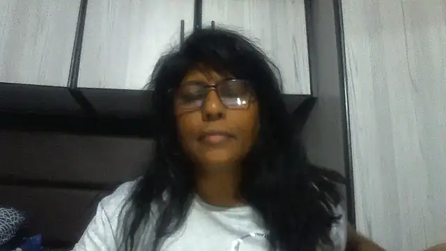 Snapshot of MsAttitude chatting on December 25, 8:17 pm MsAttitude online show from December 25, 8:17 pm