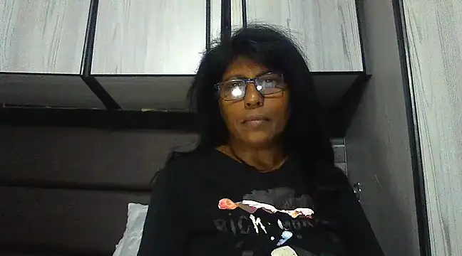 Snapshot of MsAttitude chatting on March 10, 7:07 pm MsAttitude online show from March 10, 7:07 pm