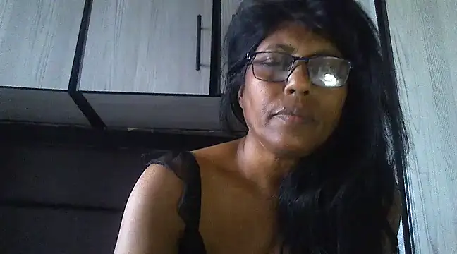 Snapshot of MsAttitude chatting on March 13, 12:02 pm MsAttitude online show from March 13, 12:02 pm
