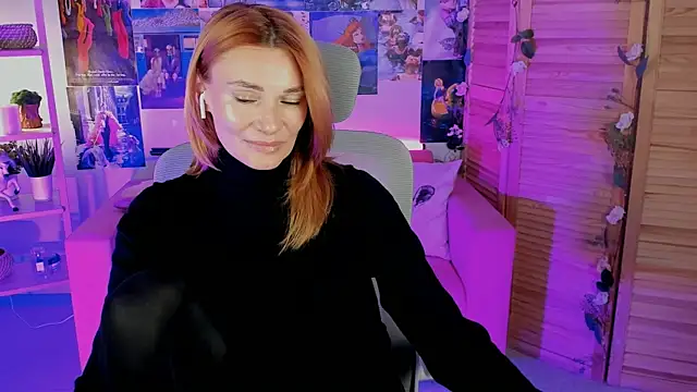 MistyBarnes online show from December 9, 3:33 pm