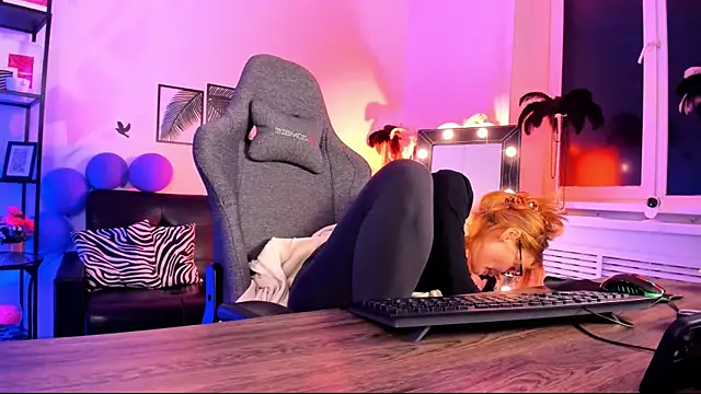 MistyBarnes online show from January 5, 12:10 pm