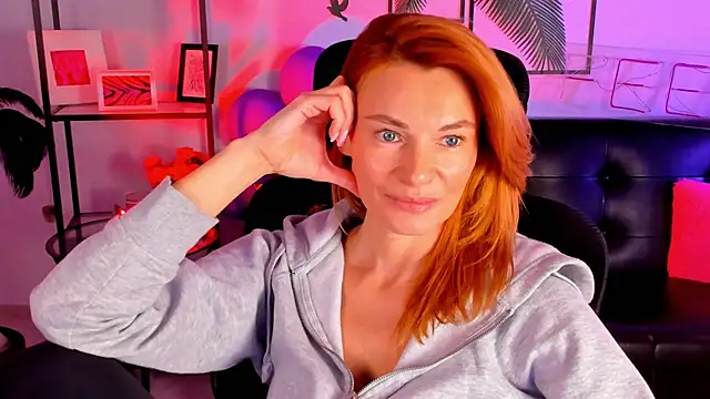 MistyBarnes online show from January 15, 8:30 am