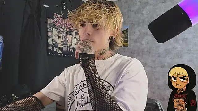 AcidMilo online show from October 14, 4:41 pm