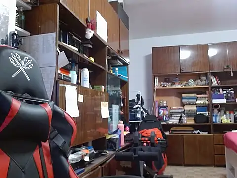 Snapshot of angechristina chatting on February 9, 8:35 pm angechristina online show from February 9, 8:35 pm