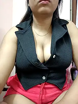 Snapshot of Nia__09 chatting on January 13, 3:15 pm Nia 09 online show from January 13, 3:15 pm