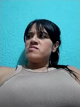 zhayra rose online show from January 7, 3:35 am