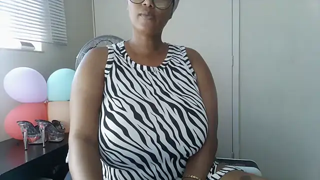 Charlie-Crawford online show from May 2, 7:24 am