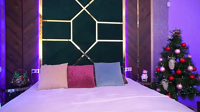 LittleeCutee online show from January 10, 7:14 am