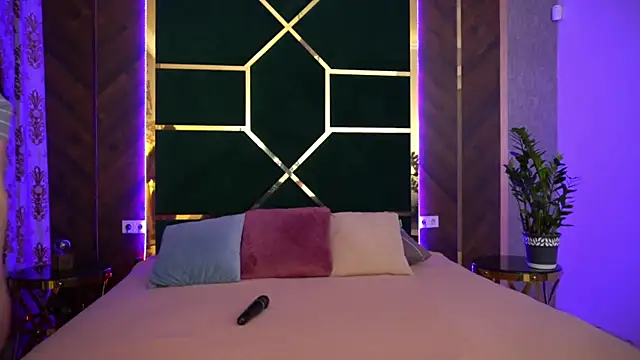 LittleeCutee online show from January 26, 7:32 am