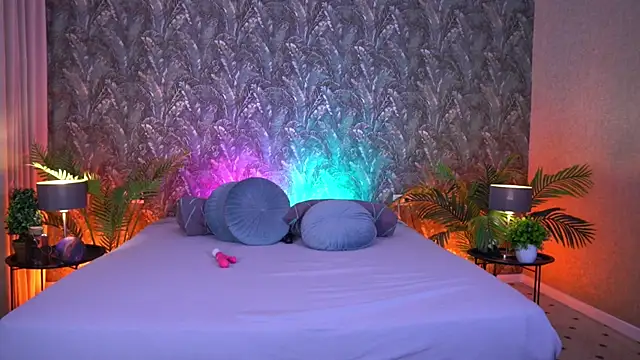 LittleeCutee online show from May 16, 10:36 am