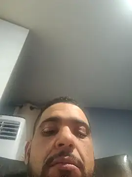 ositomanzo online show from November 28, 1:52 am