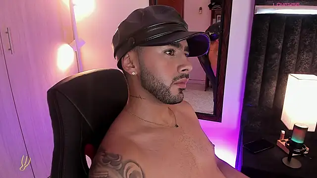 ItsMeEros online show from November 8, 11:36 pm