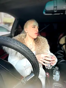 pinkstar  online show from December 7, 6:54 am