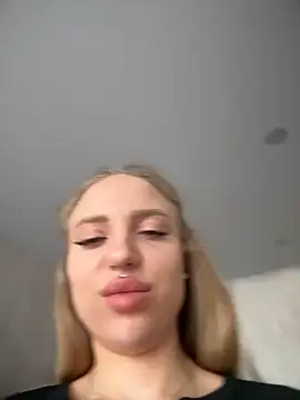 pinkstar  online show from February 22, 5:55 am