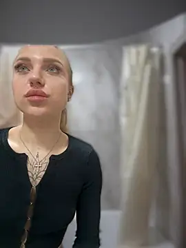 pinkstar  online show from February 25, 5:30 am